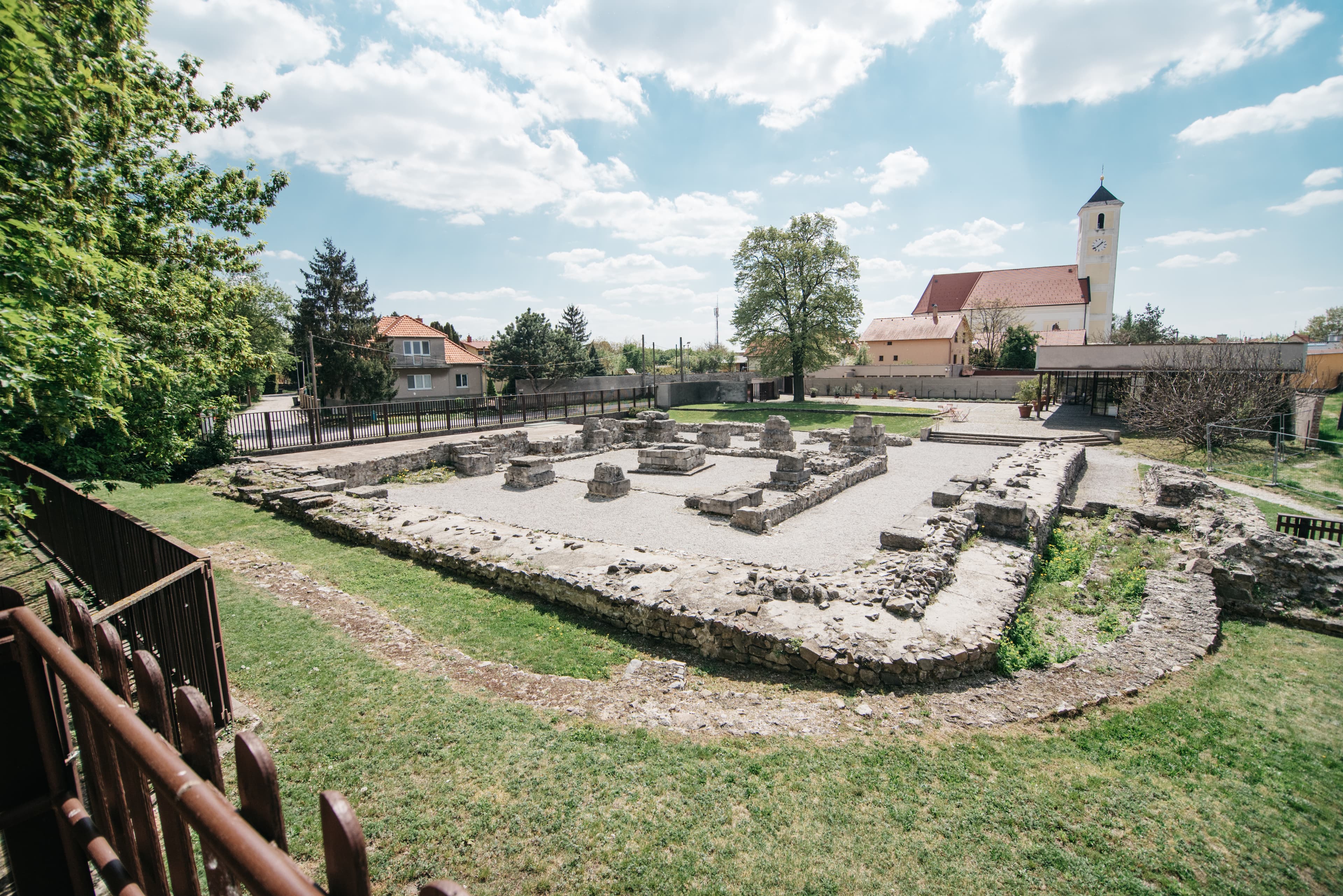Pohľad na areál Antickej Gerulaty v Rusovciach
