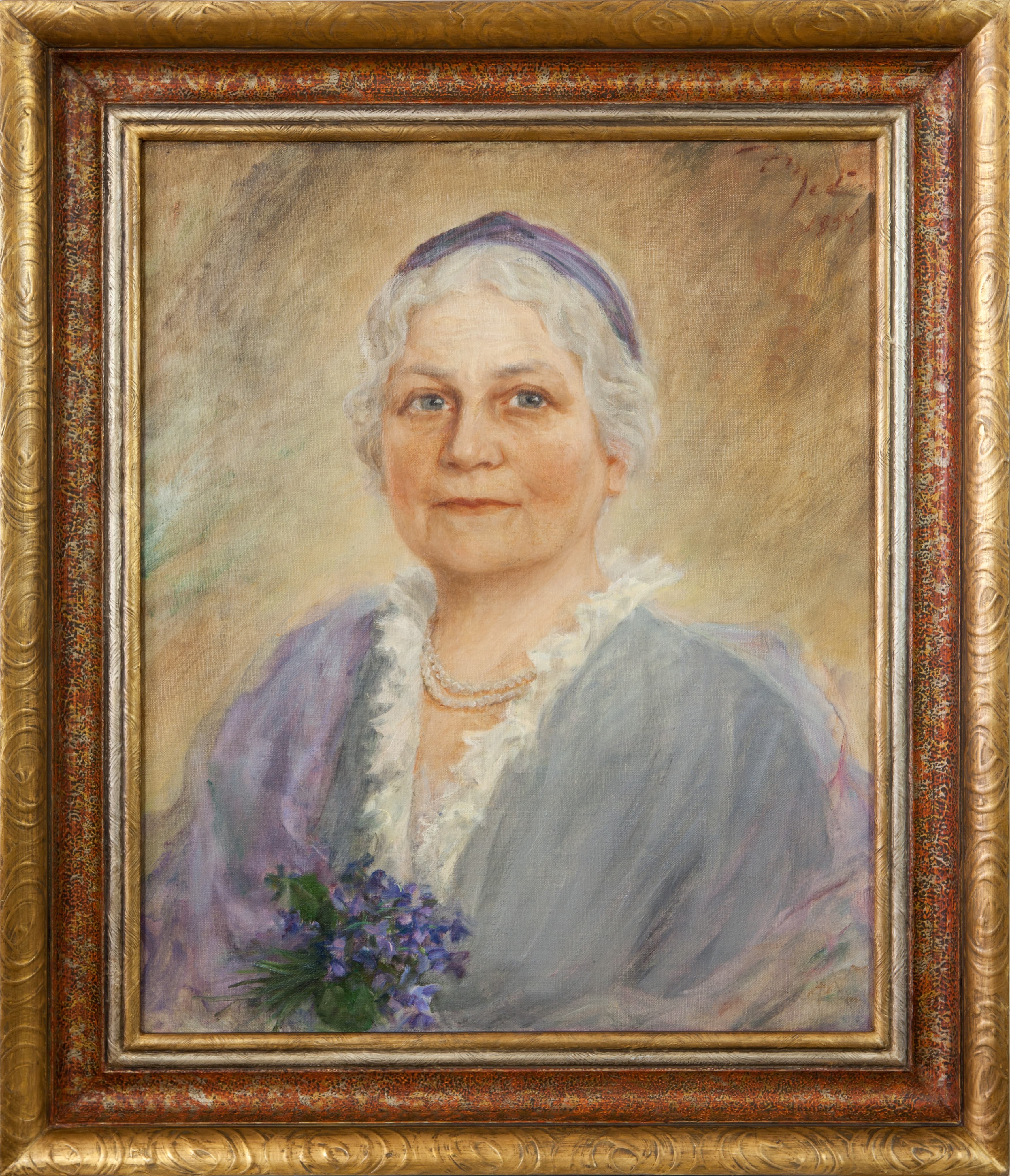 Portrait of Hana Gregorová with a bouquet of violets, Zuzka Medveďová, 1954