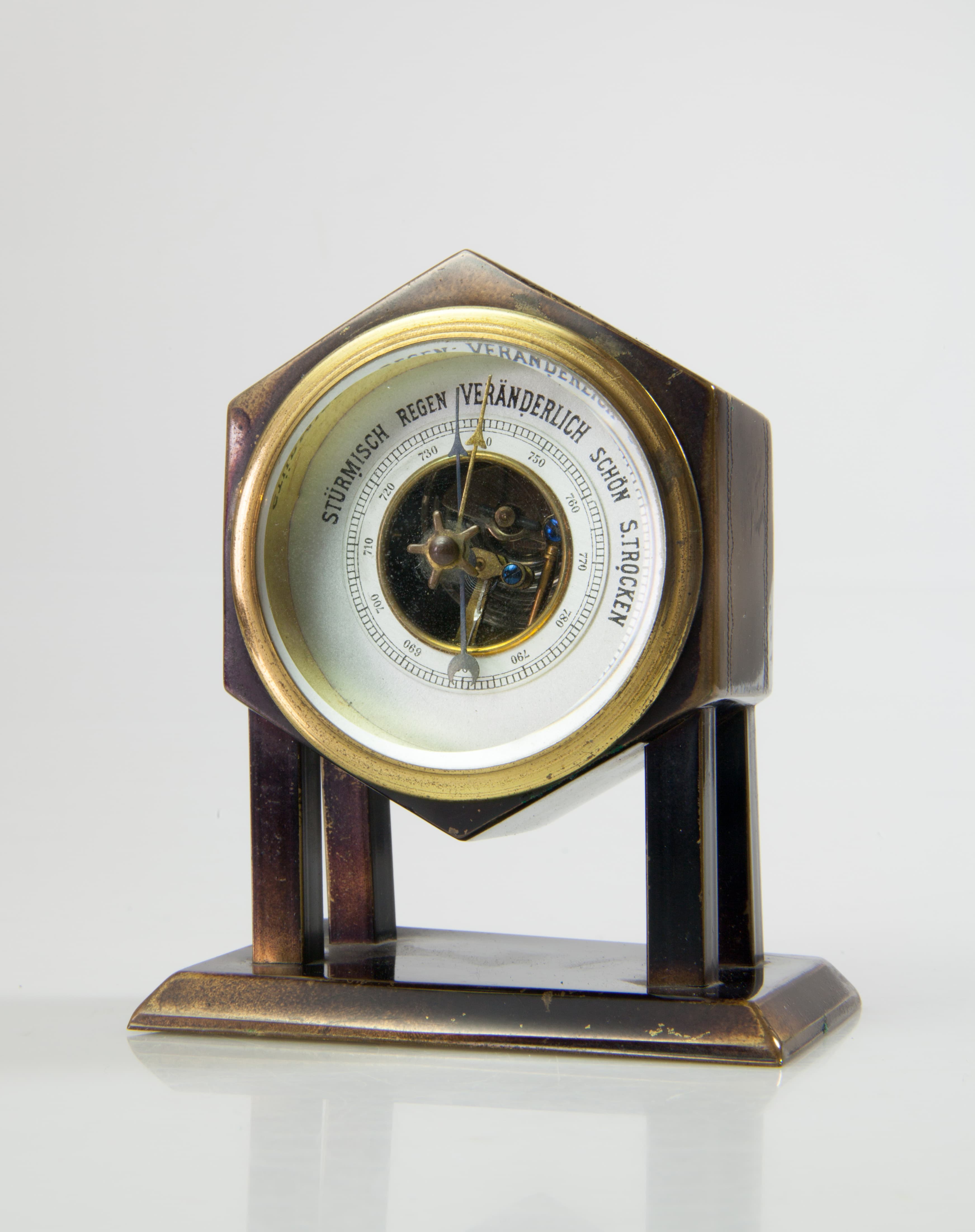 Stolový barometer Andreja Bagara, 1950–1960