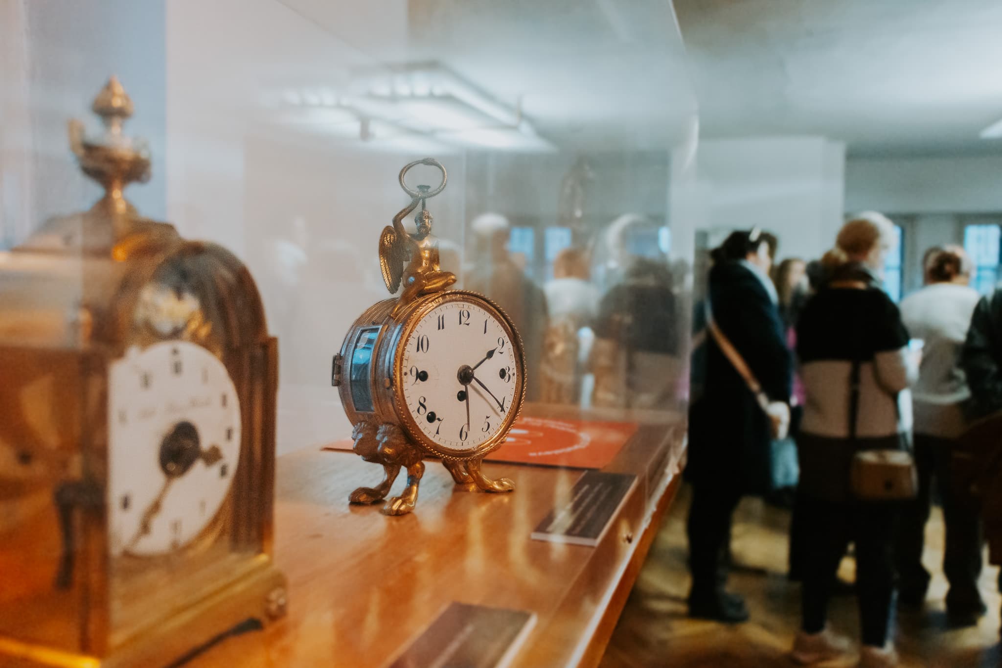 https://bucket-mmb-production.up.railway.app/strapi-uploads/Exhibition_of_Clocks_Hou4154159754d9c9ac4912f7f3.jpg